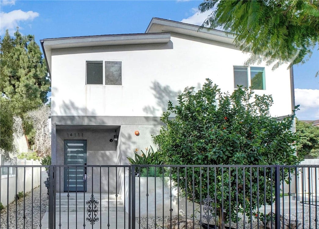 14111 Sylvan, Van Nuys, CA 91401 14111 Sylvan, Van Nuys, CA 91401
