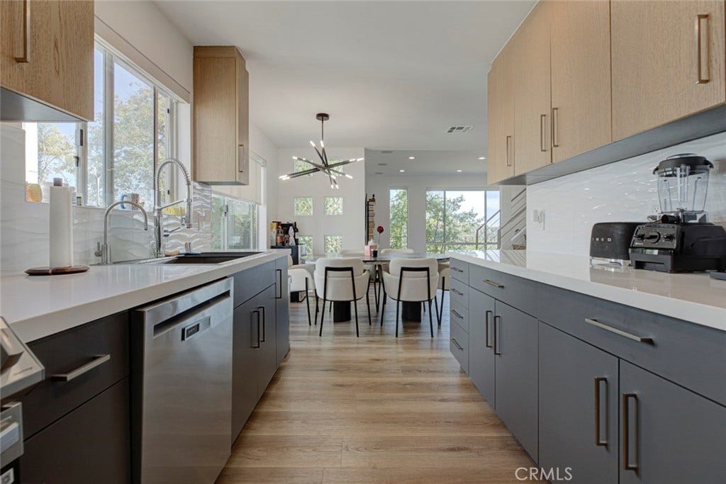 1080 Everett, Echo Park, CA 90026 1080 Everett, Echo Park, CA 90026