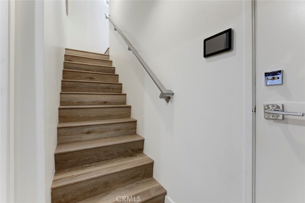 1080 Everett, Echo Park, CA 90026 1080 Everett, Echo Park, CA 90026