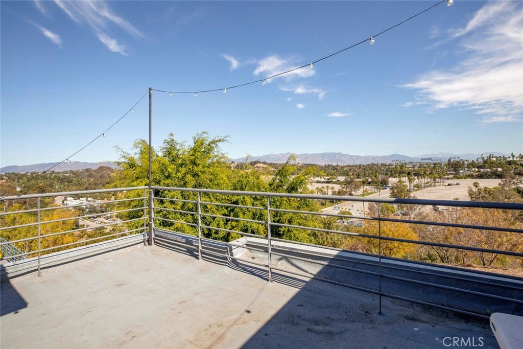 1080 Everett, Echo Park, CA 90026 1080 Everett, Echo Park, CA 90026