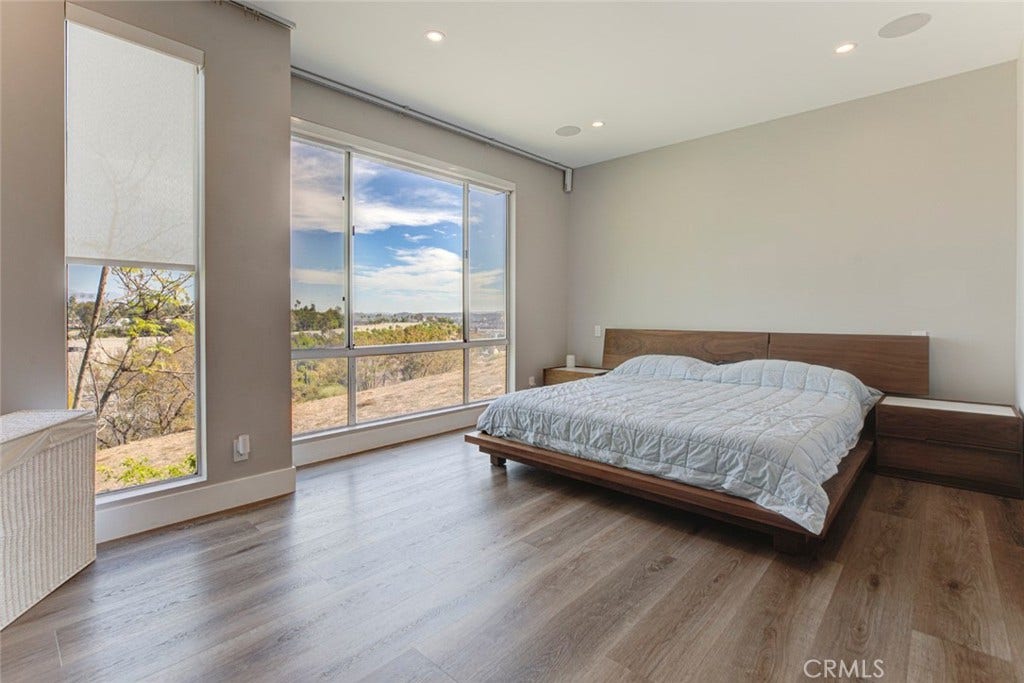 1080 Everett, Echo Park, CA 90026 1080 Everett, Echo Park, CA 90026
