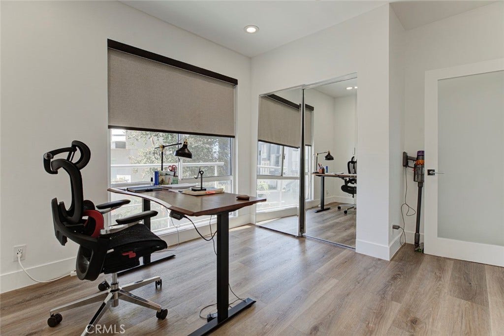 1080 Everett, Echo Park, CA 90026 1080 Everett, Echo Park, CA 90026