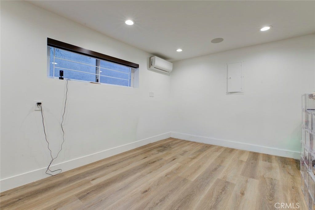 1080 Everett, Echo Park, CA 90026 1080 Everett, Echo Park, CA 90026