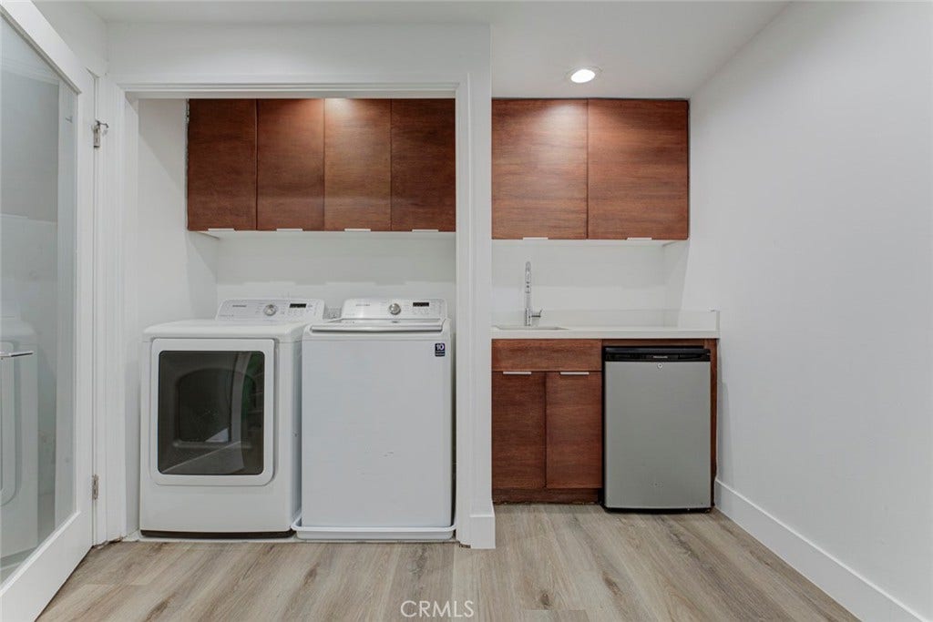 1080 Everett, Echo Park, CA 90026 1080 Everett, Echo Park, CA 90026