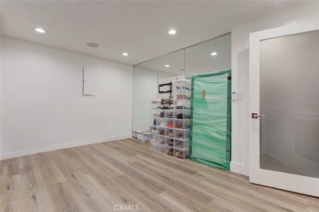 1080 Everett, Echo Park, CA 90026 1080 Everett, Echo Park, CA 90026