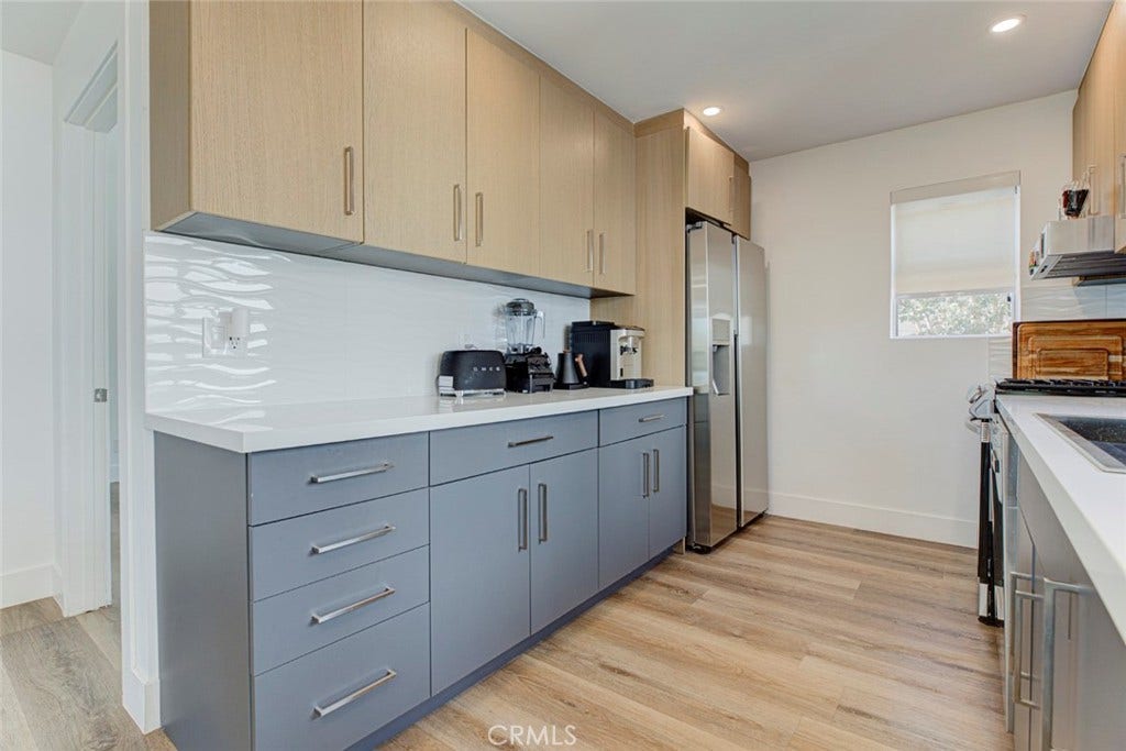 1080 Everett, Echo Park, CA 90026 1080 Everett, Echo Park, CA 90026
