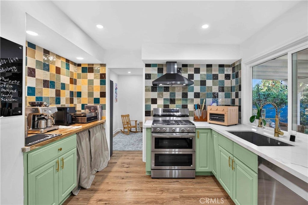 28711 Macklin Avenue, Canyon Country, CA 91387 28711 Macklin Avenue, Canyon Country, CA 91387