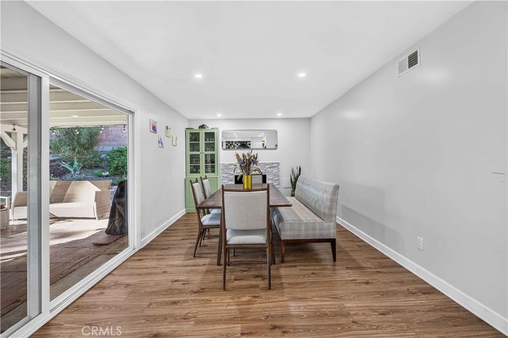 28711 Macklin Avenue, Canyon Country, CA 91387 28711 Macklin Avenue, Canyon Country, CA 91387