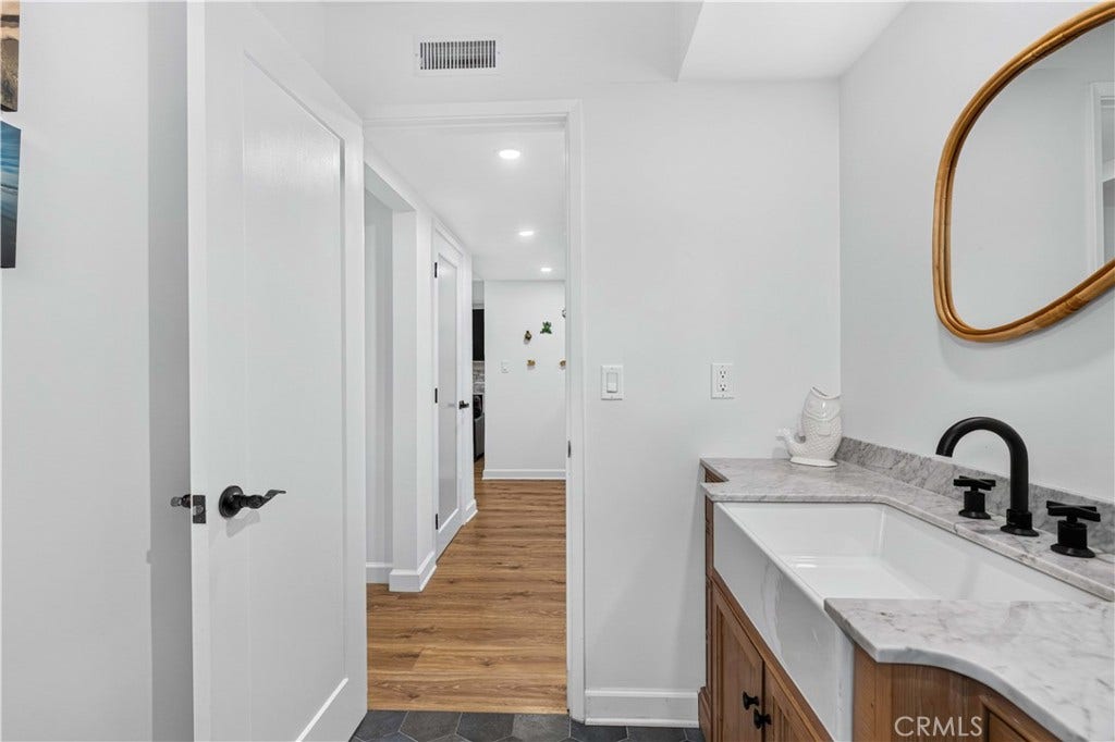28711 Macklin Avenue, Canyon Country, CA 91387 28711 Macklin Avenue, Canyon Country, CA 91387