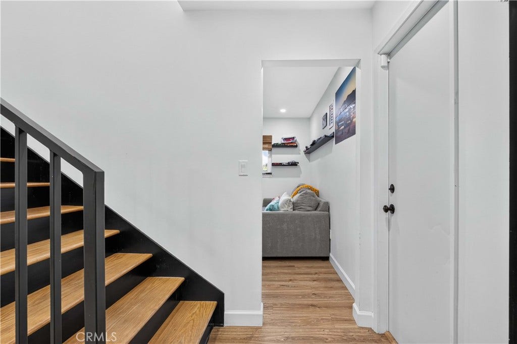 28711 Macklin Avenue, Canyon Country, CA 91387 28711 Macklin Avenue, Canyon Country, CA 91387