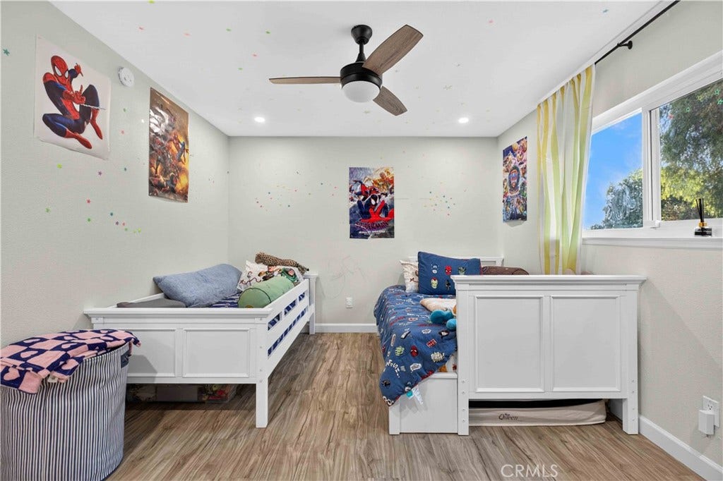 28711 Macklin Avenue, Canyon Country, CA 91387 28711 Macklin Avenue, Canyon Country, CA 91387