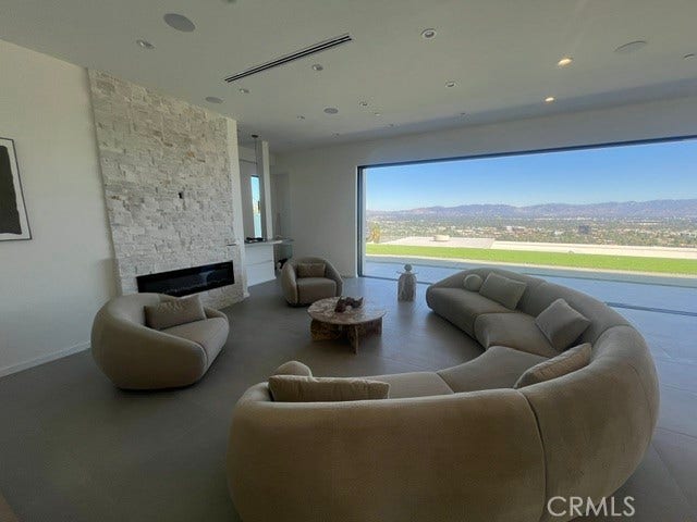 18817 Edleen, Tarzana, CA 91356