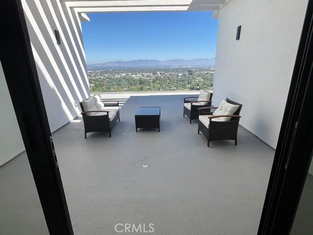 18817 Edleen, Tarzana, CA 91356