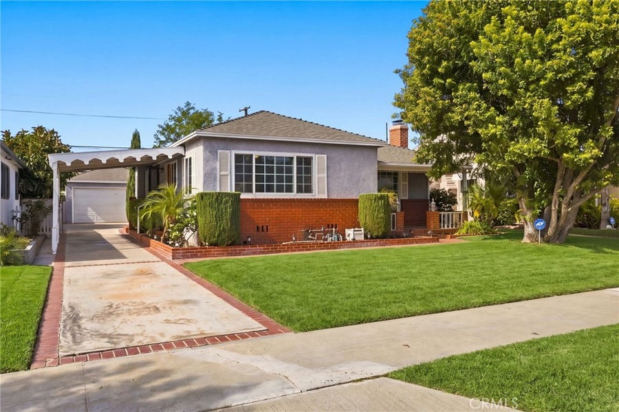 Property photo for 1717 N Pepper, Burbank, CA