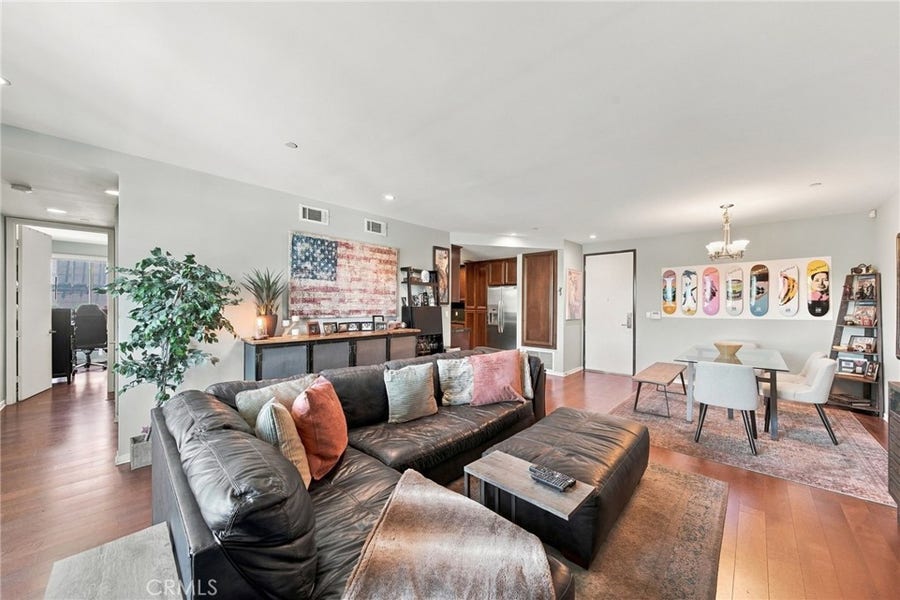 Property photo for 637 S Fairfax Avenue, #401, Los Angeles, CA