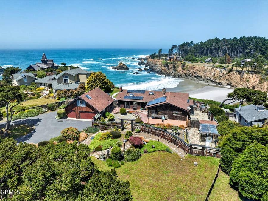 Property photo for 16861 Ocean Drive, Fort Bragg, CA