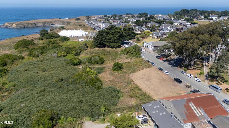 Property photo for 44961 Main Street, Mendocino, CA