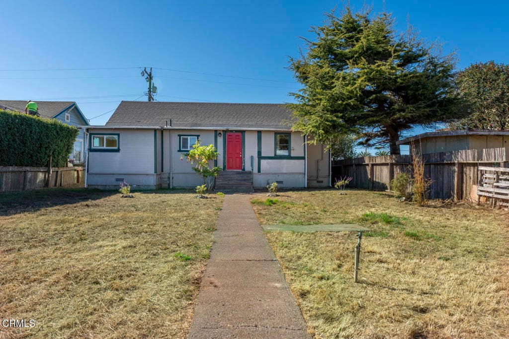 144 N Corry Street, Fort Bragg, CA 95437 DSC02132-HDR-Edit