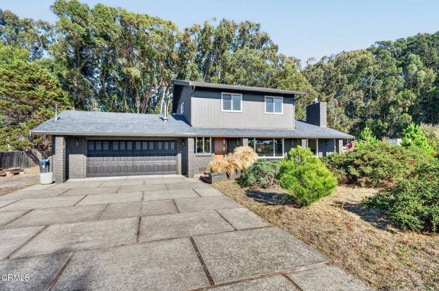Property photo for 25121 Ward Avenue, Fort Bragg, CA