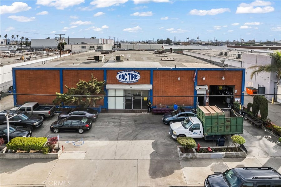 Property photo for 400 W Alondra Boulevard, Gardena, CA