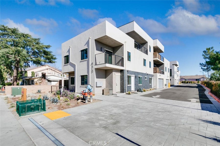 Property photo for 278 N 11th Avenue, Upland, CA