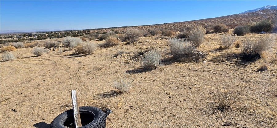 Property photo for 5 Avenue Y6, Llano, CA