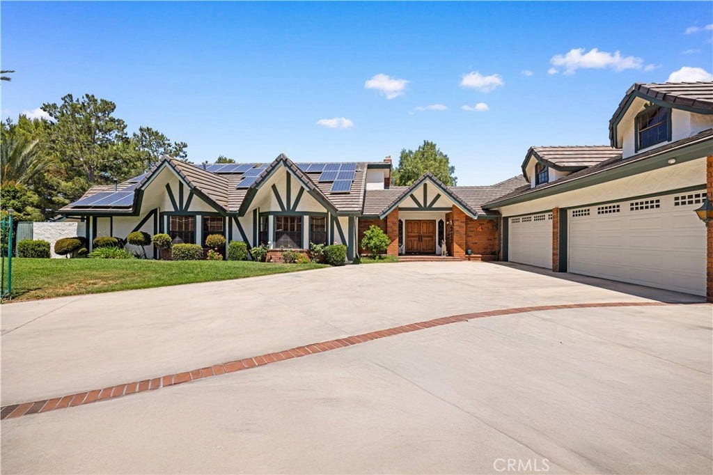 2360 Oakleaf Canyon Road, Walnut, CA 91789 2360 Oakleaf Canyon Road, Walnut, CA 91789
