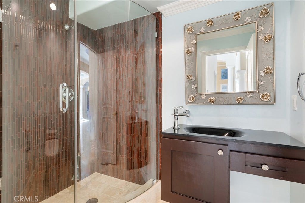 21819 E Chestnut Court, Walnut, CA 91789 1st floor - 2nd bathroom