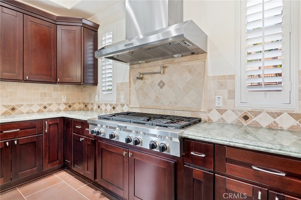 21819 E Chestnut Court, Walnut, CA 91789 Gourmet kitchenAid stove