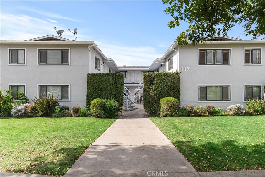 Property photo for 117 S Ivy Avenue, #A, Monrovia, CA