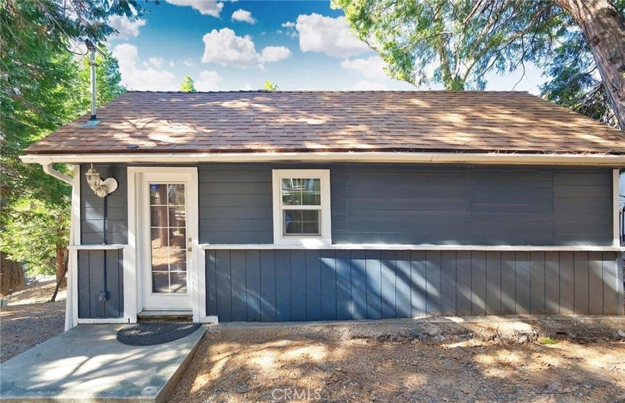Property photo for 29083 Hook Creek, Cedar Glen, CA