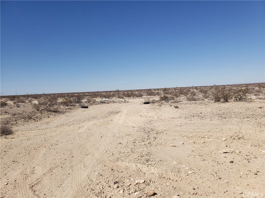 Property photo for 0 0460-291-25-0000 Bannock Rd, Adelanto, CA