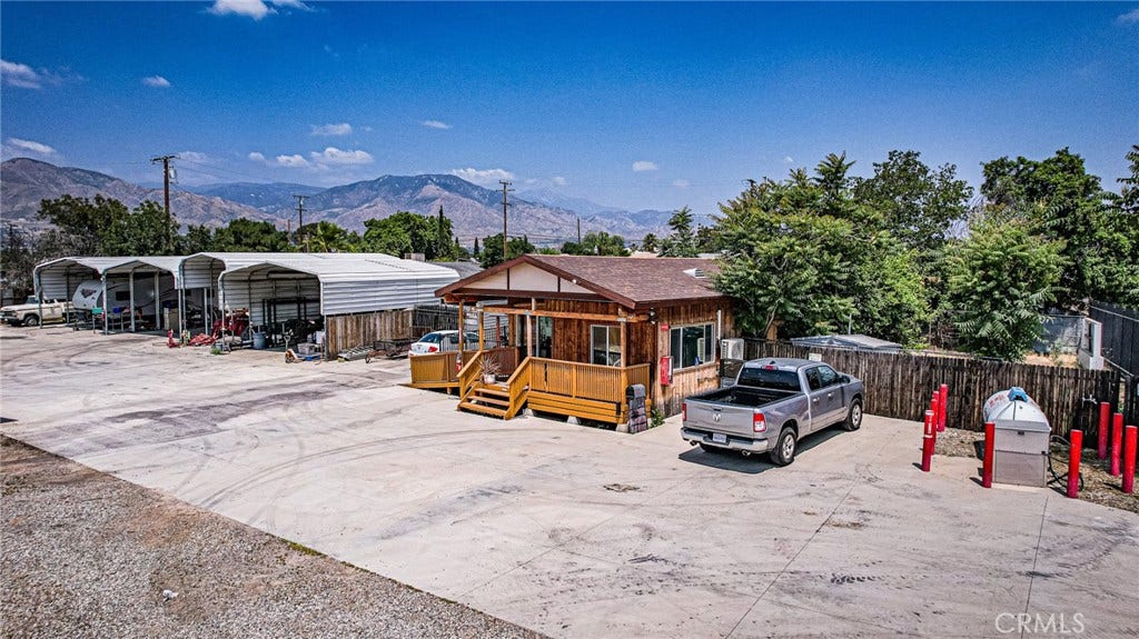 26068 5th, San Bernardino, CA 92410 26068 5th, San Bernardino, CA 92410