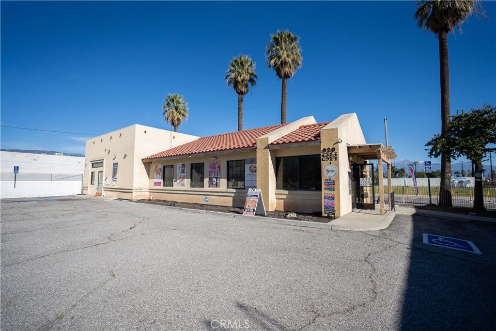820 N E, San Bernardino, CA 92410 820 N E, San Bernardino, CA 92410