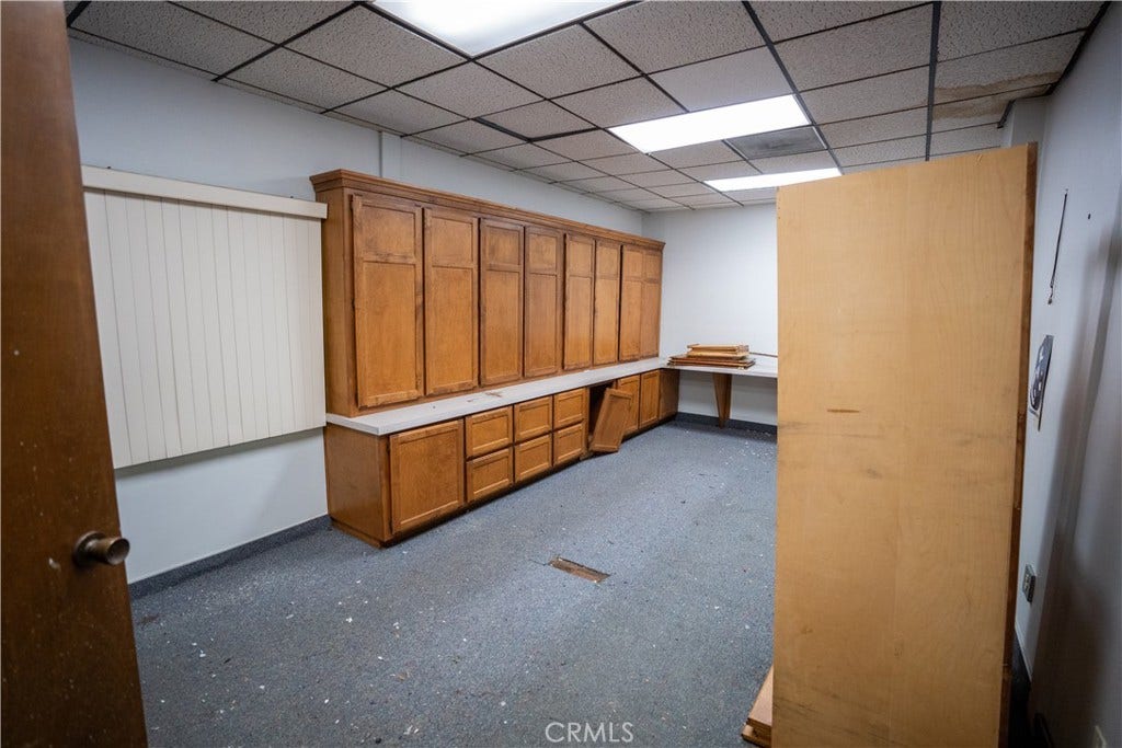 802 N E, San Bernardino, CA 92410 802 N E, San Bernardino, CA 92410