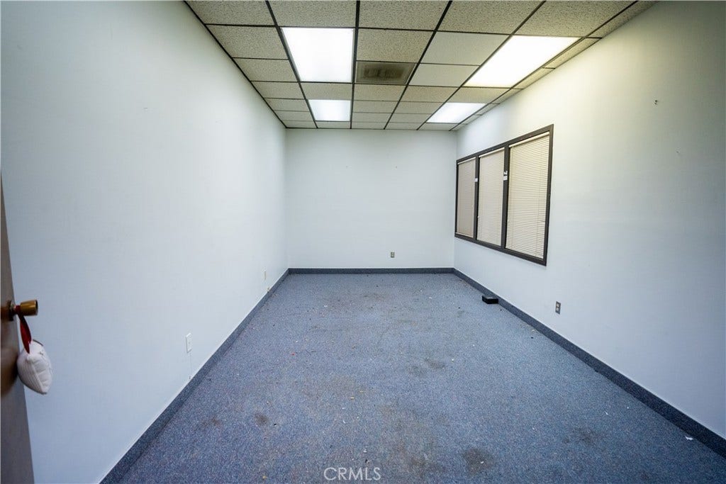 802 N E, San Bernardino, CA 92410 802 N E, San Bernardino, CA 92410