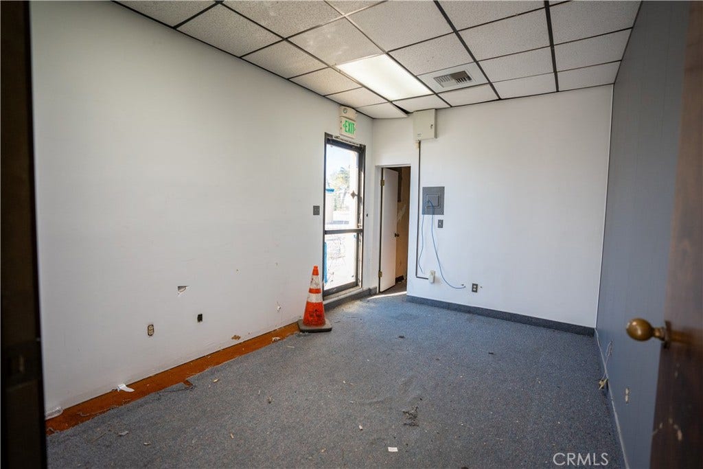 802 N E, San Bernardino, CA 92410 802 N E, San Bernardino, CA 92410