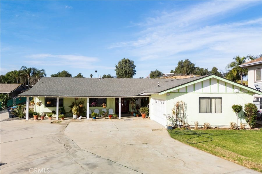 Property photo for 2160 Temescal Avenue, Norco, CA