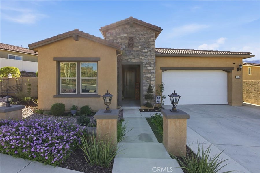 Property photo for 11863 Trailwood Ct, Corona, CA