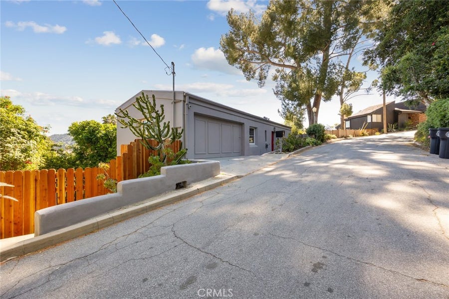 Property photo for 1620 Ina Drive, Glendale, CA