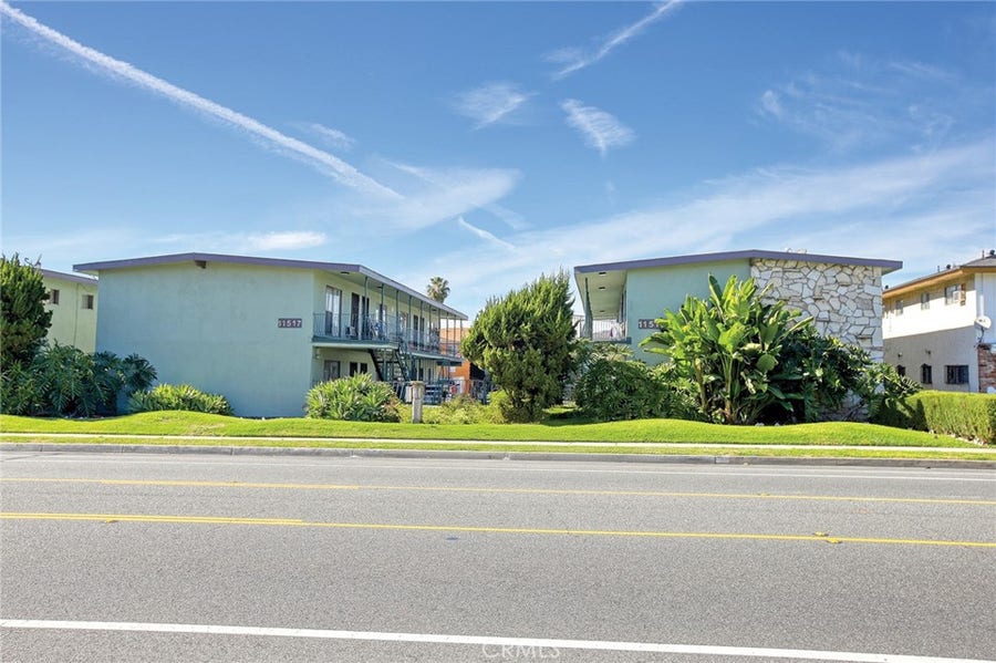 Property photo for 11517 Old River School Rd, Downey, CA