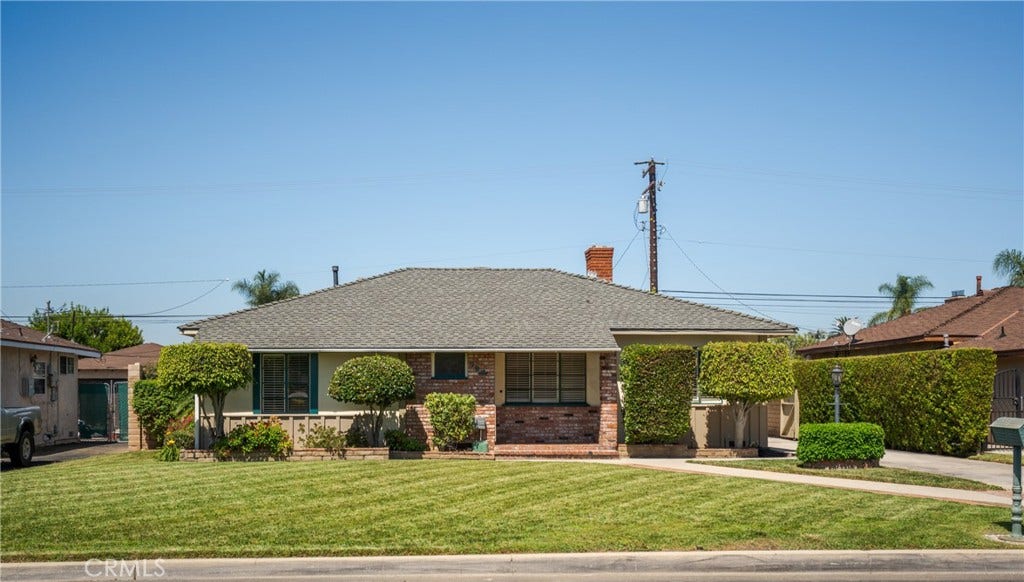727 S Fenimore, Covina, CA 91723 727 S Fenimore, Covina, CA 91723