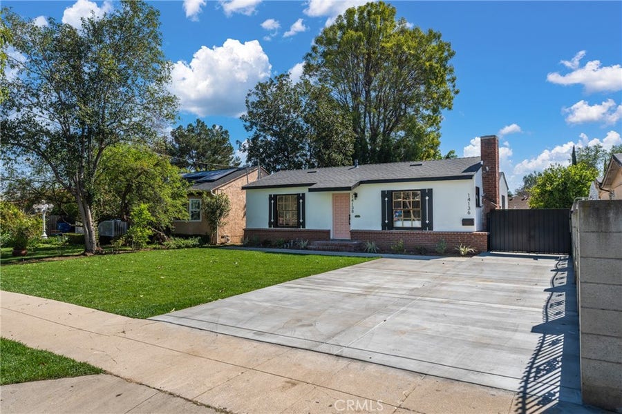 Property photo for 14138 Archwood, Van Nuys, CA