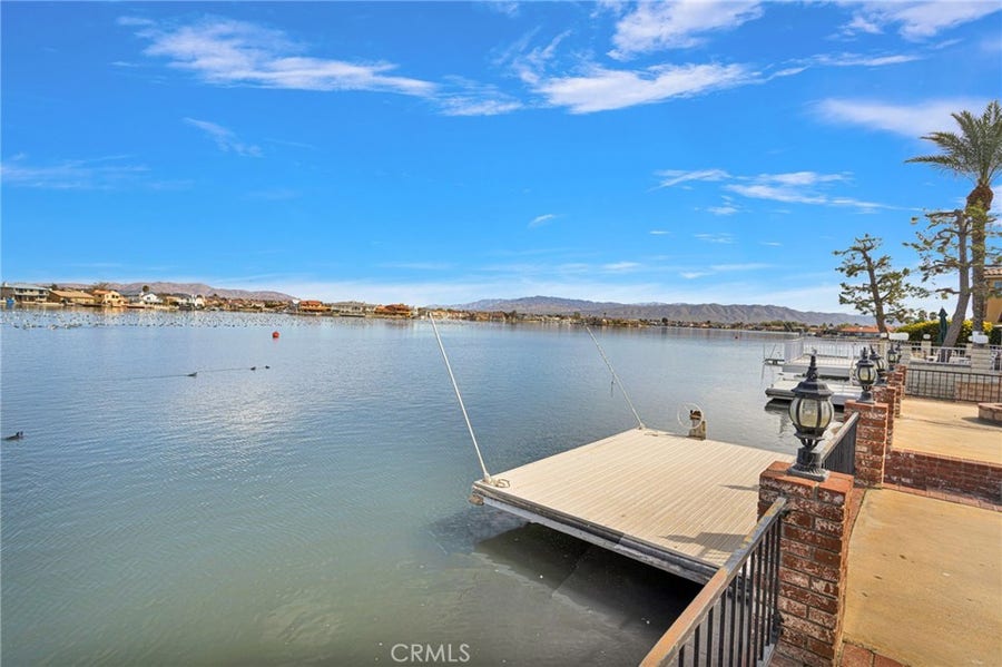 Property photo for 18063 Mariner Drive, Victorville, CA