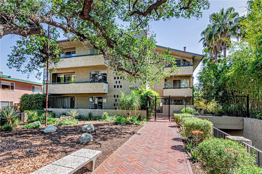 Property photo for 960 SAN PASQUAL Street, Pasadena, CA