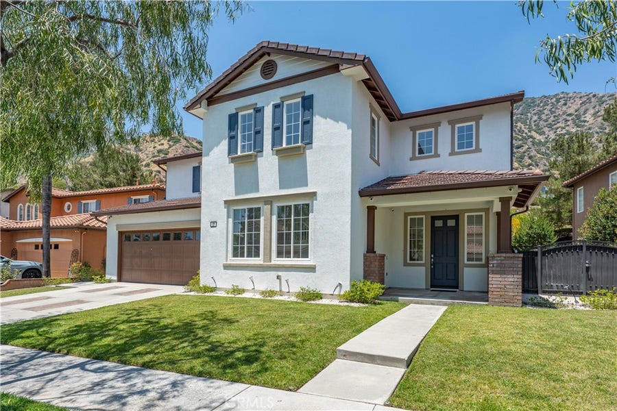 Property photo for 17 Turning Leaf Way, Azusa, CA