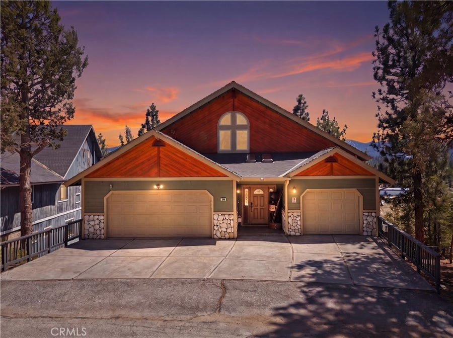 Property photo for 996 Feather Mountain, Big Bear City, CA