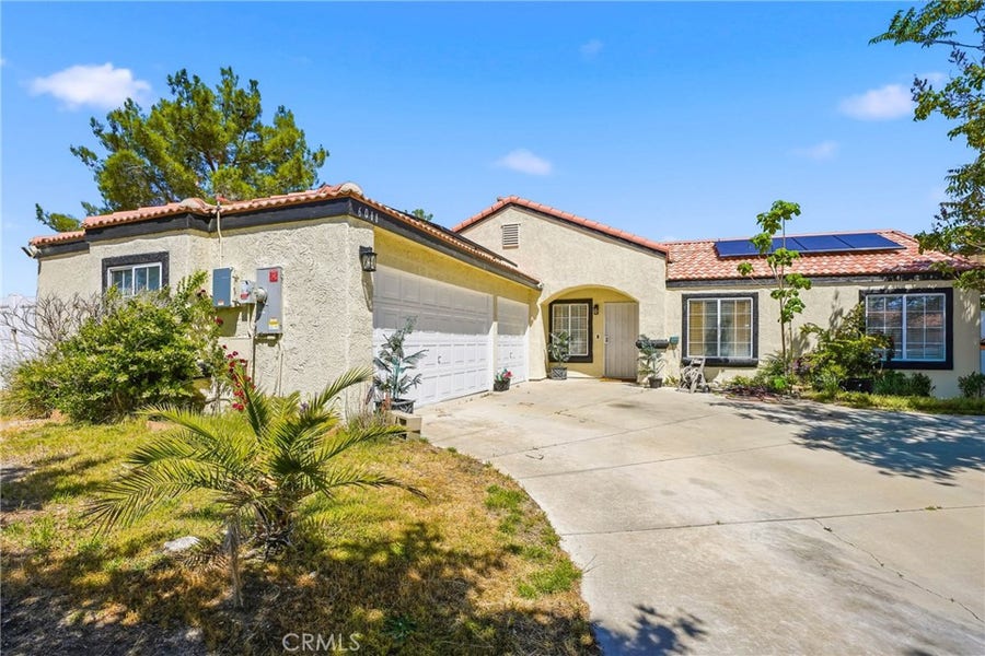 Property photo for 6011 Sandpiper, Palmdale, CA