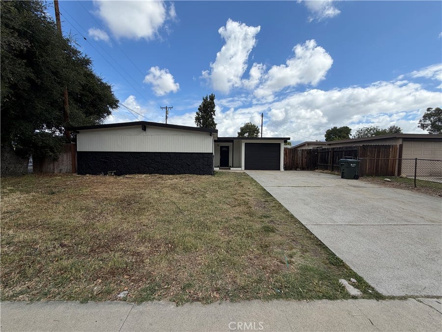 Property photo for 461 E Harrison Avenue, Pomona, CA
