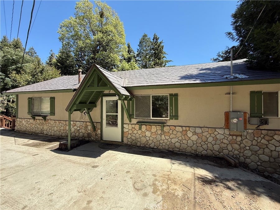 Property photo for 333 La Casita Dr, Twin Peaks, CA